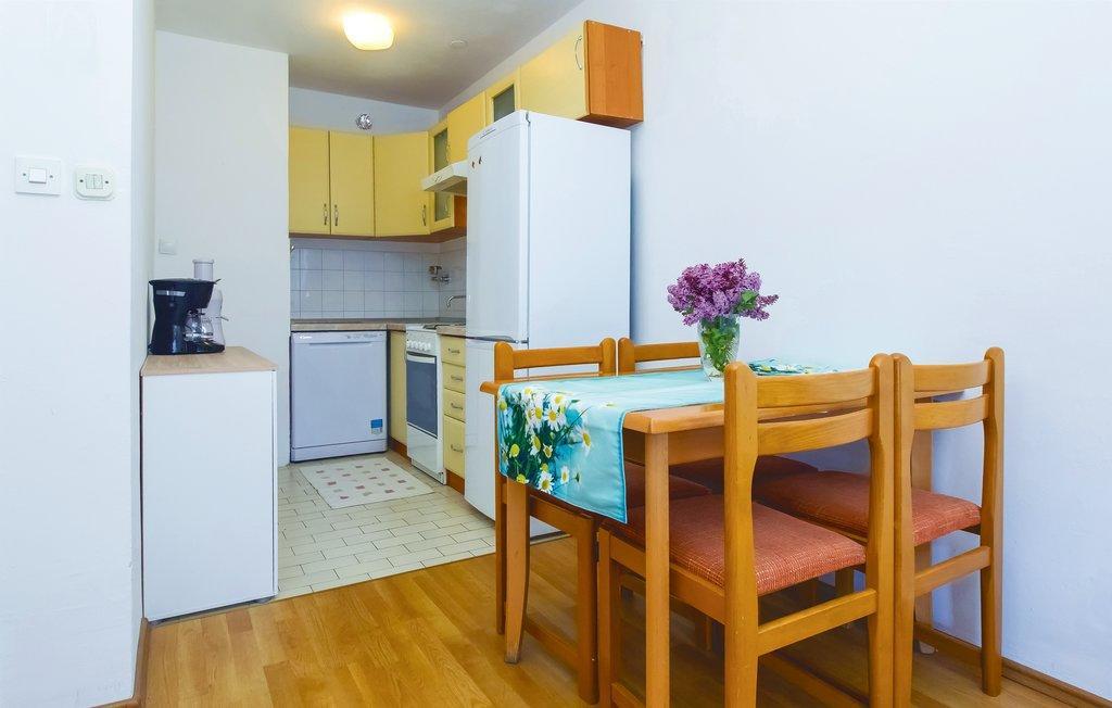 Apartment Mesin Split Eksteriør bilde